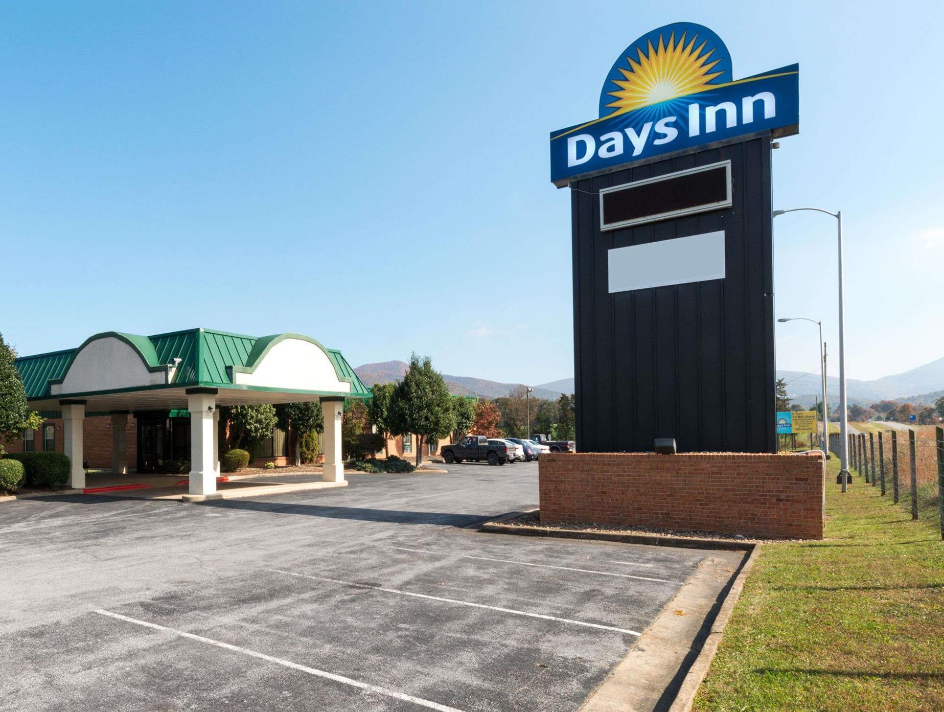 Days Inn By Wyndham Luray Shenandoah Exteriör bild