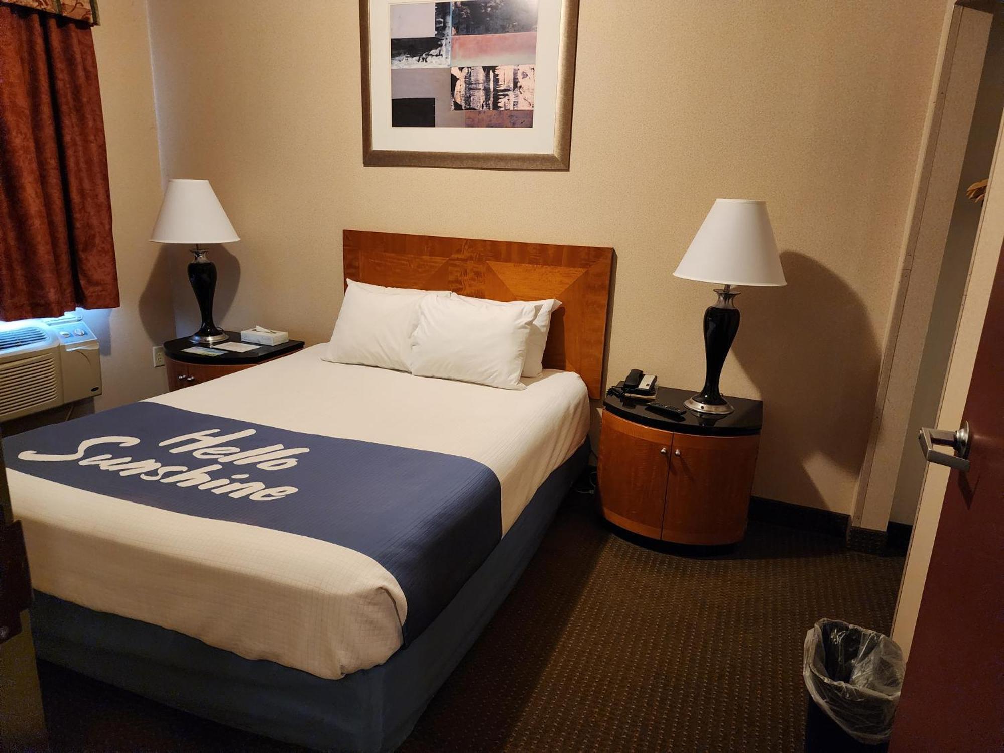 Days Inn By Wyndham Luray Shenandoah Exteriör bild