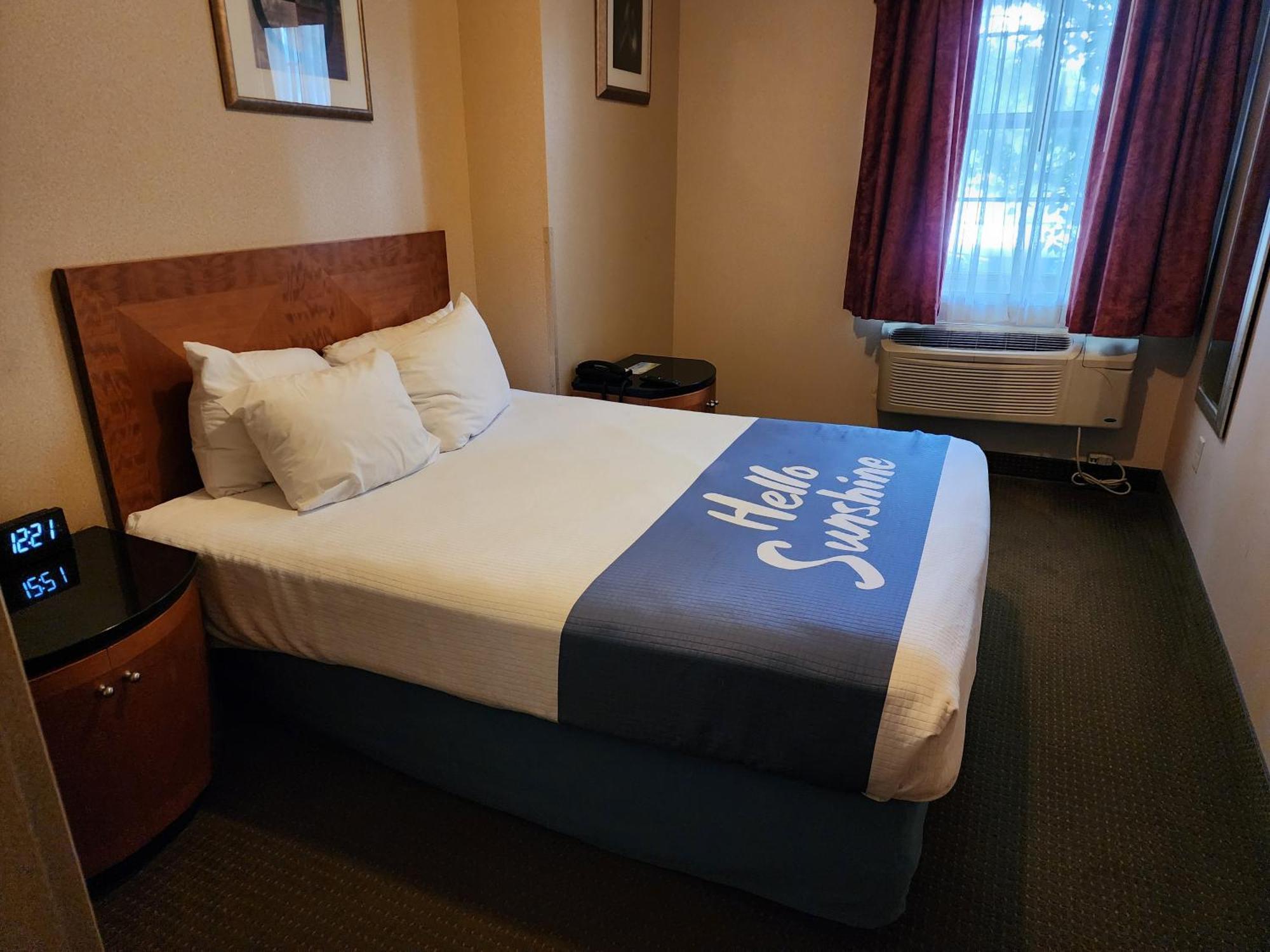 Days Inn By Wyndham Luray Shenandoah Exteriör bild